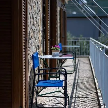 Chrysanthi * Kardhamili